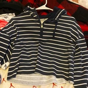 Striped cropped long sleeves size extra small
